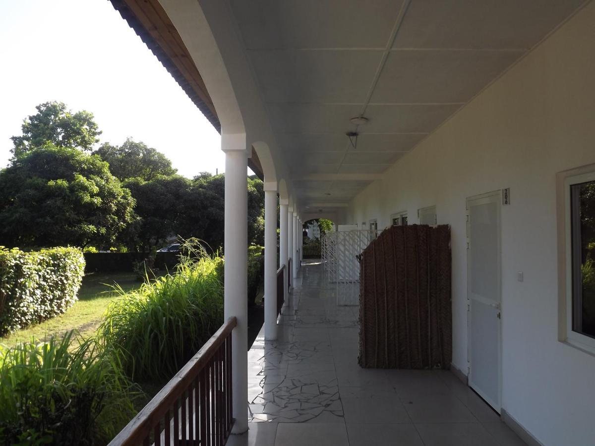 Hotel La Grillade Moroni Exterior foto